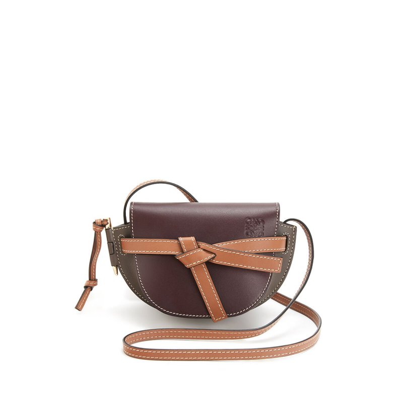 Loewe 罗意威gate Mini Bag价格 10 500 4can福罐 Loewe 罗意威gate Mini Bag价格 10 500 4can福罐